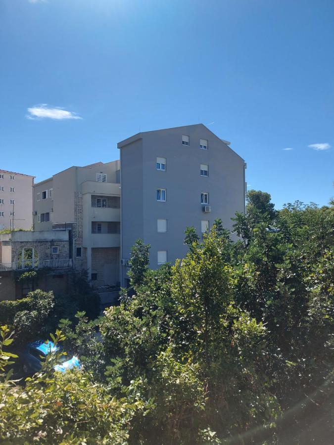 Neva Apartment Makarska